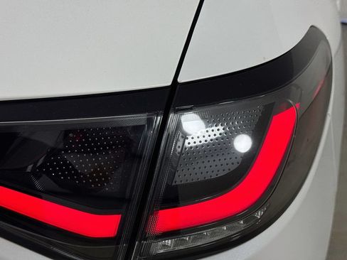 Used 2024 Honda HR-V LX image 31