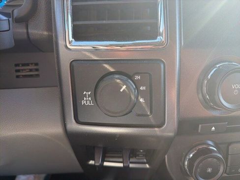 Used 2017 Ford F350 XLT w/ XLT Value Package image 16