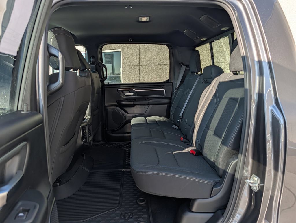 New 2026 RAM 1500 Big Horn AWD/4WD image 6