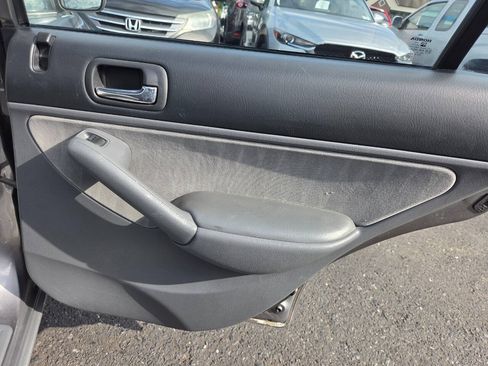 Used 2004 Honda Civic LX image 28