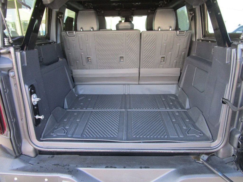 Used 2024 Ford Bronco Wildtrak AWD/4WD image 20