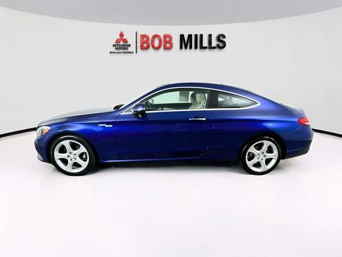 Used 2017 Mercedes-Benz C 300 Coupe image 4