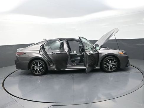 Used 2024 Toyota Camry SE FWD image 48