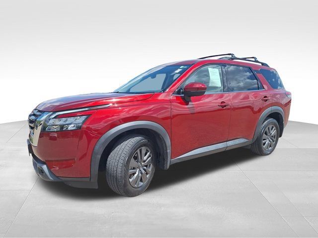 Certified 2024 Nissan Pathfinder SV FWD image 4