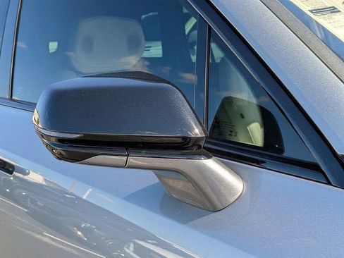 New 2026 Cadillac Vistiq Sport w/ LPO, Floor Liner Package image 10