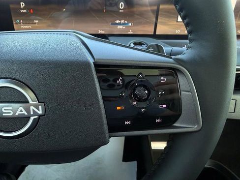 New 2026 Nissan Leaf Platinum+ w/ Cargo Package (Platinum+) image 23