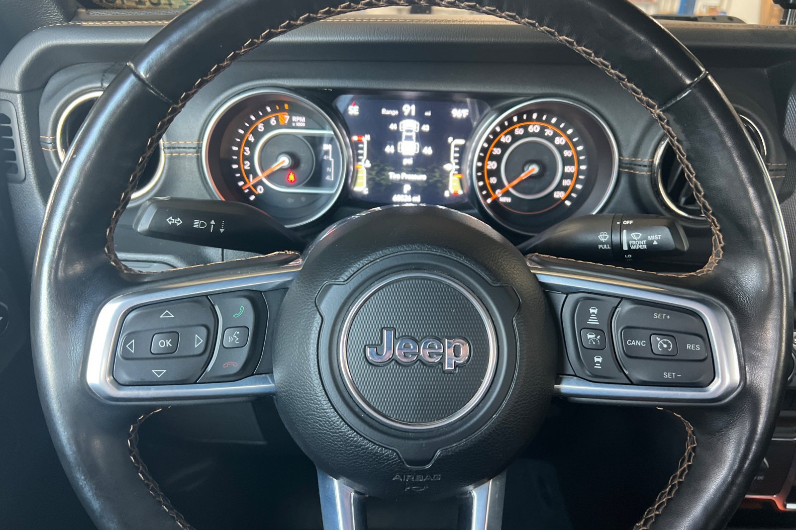 Used 2021 Jeep Gladiator Overland AWD/4WD image 27
