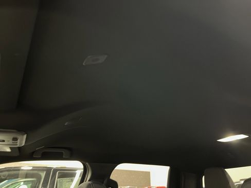 Used 2026 Toyota Tacoma TRD Off-Road AWD/4WD image 19
