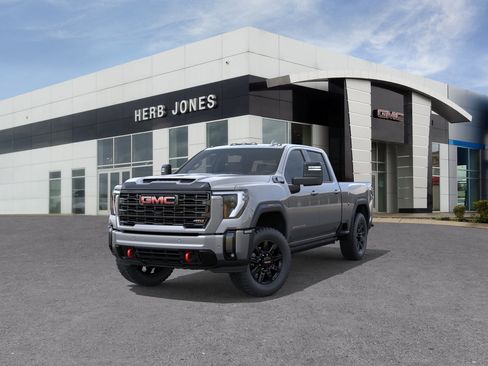 New 2026 GMC Sierra 2500 AT4 w/ AT4 Premium Plus Package AWD/4WD image 8