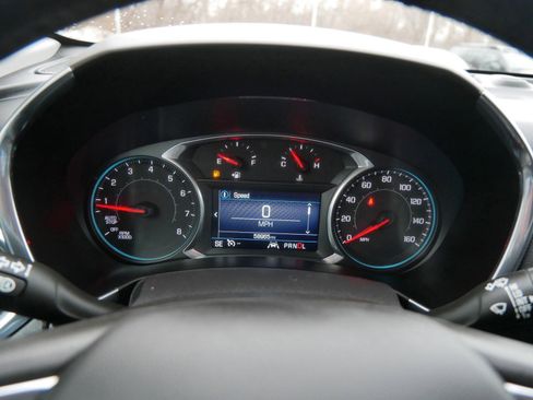 Used 2020 Chevrolet Equinox LT image 24