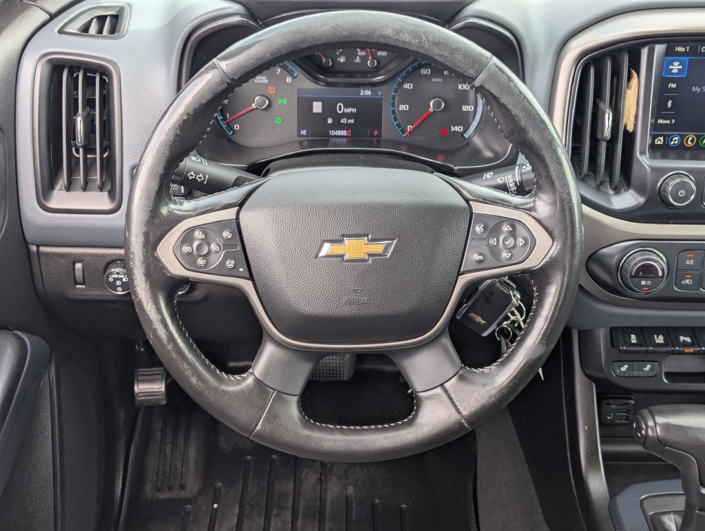 Used 2021 Chevrolet Colorado Z71 w/ Safety Package AWD/4WD image 27