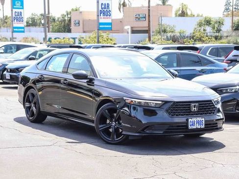 Used 2024 Honda Accord Sport image 2