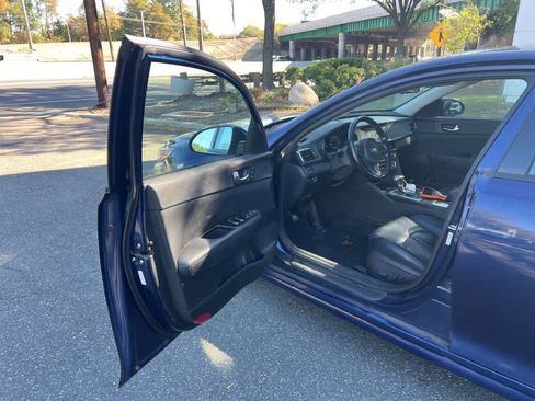 Used 2018 Kia Optima EX image 15
