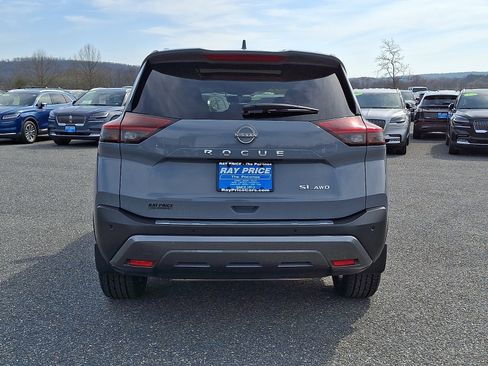 Used 2023 Nissan Rogue SL w/ SL Premium Package AWD/4WD image 5