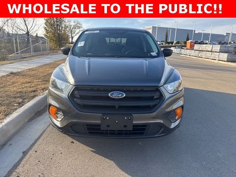 Used 2018 Ford Escape S image 9