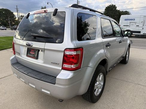 Used 2009 Ford Escape XLT AWD/4WD image 5