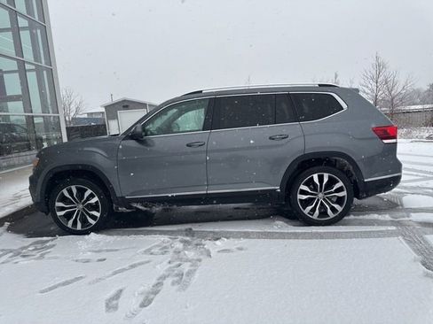 Used 2019 Volkswagen Atlas SEL Premium image 5