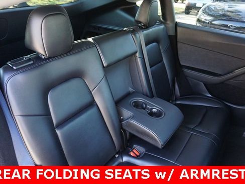 Used 2024 Tesla Model Y Long Range image 8