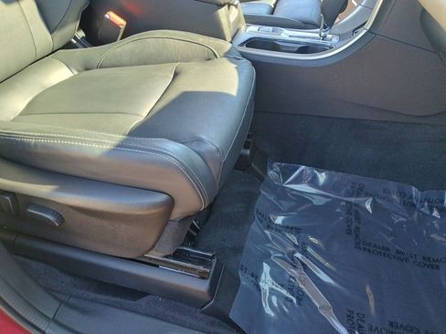 Certified 2022 Subaru Ascent Limited w/ Technology Package image 27