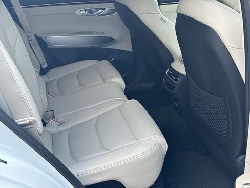 New 2026 Genesis GV70 2.5T Select AWD/4WD image 15