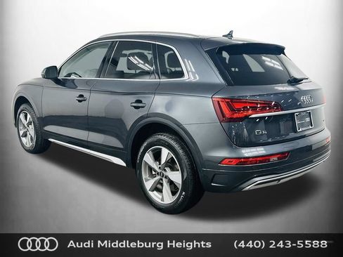 Certified 2023 Audi Q5 Premium w/ Convenience Package AWD/4WD image 5