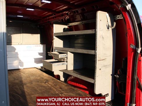 Used 2017 GMC Savana 3500 image 14