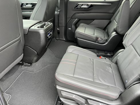 New 2026 Chevrolet Tahoe RST w/ RST Performance Edition image 16