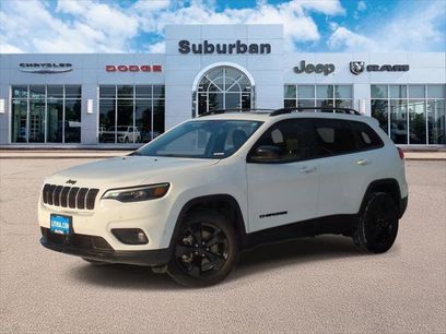 Certified 2023 Jeep Cherokee Altitude Lux w/ Lux Elite Package