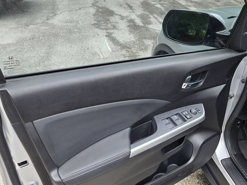 Used 2016 Honda CR-V EX-L image 10