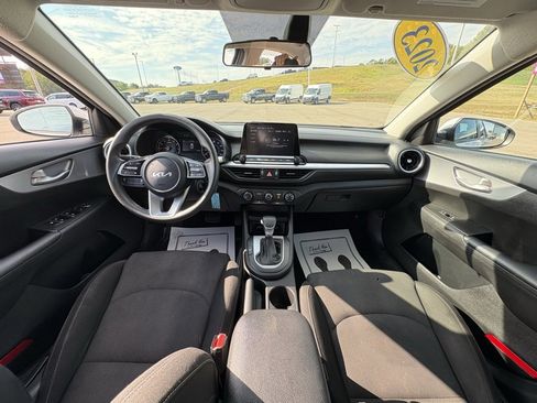 Used 2023 Kia Forte LXS image 22