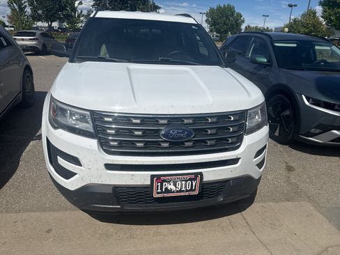 Used 2017 Ford Explorer 4WD image 9