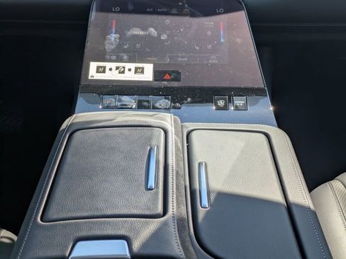 New 2026 INFINITI QX80 Luxe AWD/4WD image 21