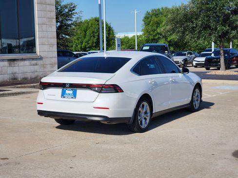 Certified 2023 Honda Accord LX image 5