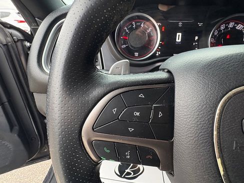 Used 2019 Dodge Challenger R/T image 19