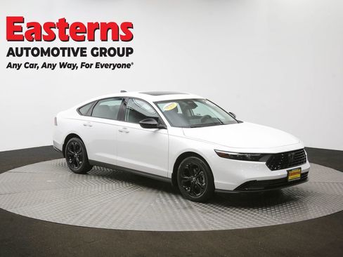 Used 2025 Honda Accord SE image 48