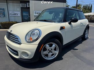 Used 2011 MINI Cooper Hardtop image 1