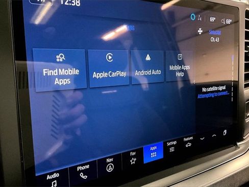 Used 2024 Ford F250 Platinum image 34