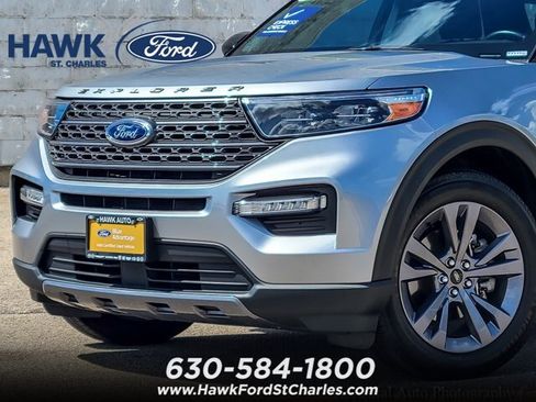Certified 2023 Ford Explorer XLT w/ Equipment Group 202A AWD/4WD image 2