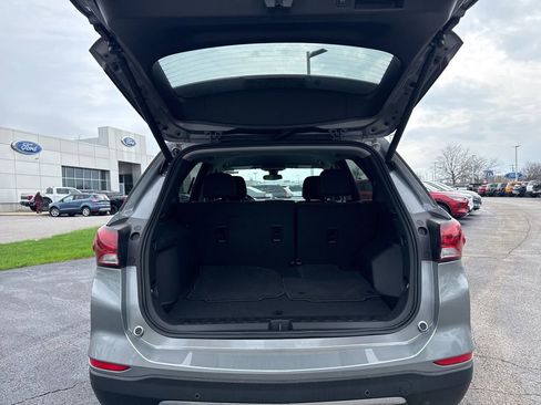 Used 2023 Chevrolet Equinox LT AWD/4WD image 6