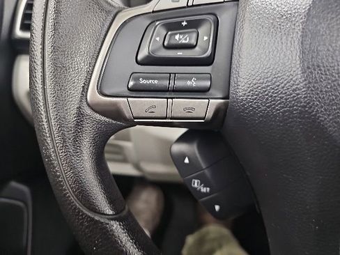 Used 2016 Subaru Forester 2.5i Premium w/ All-Weather Package AWD/4WD image 17