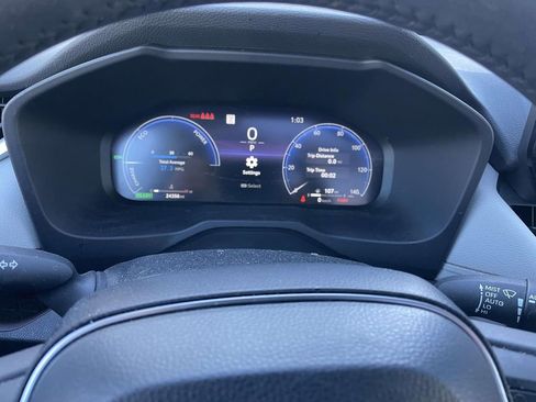 Used 2024 Toyota RAV4 Limited image 37