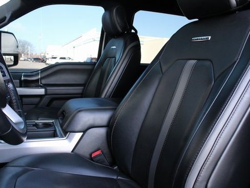 Used 2018 Ford F350 Platinum w/ Platinum Ultimate Package image 7