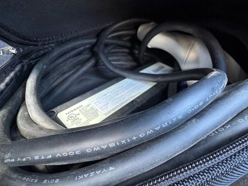 Used 2013 Nissan Leaf SV w/ LED & Quick Charge Pkg image 22