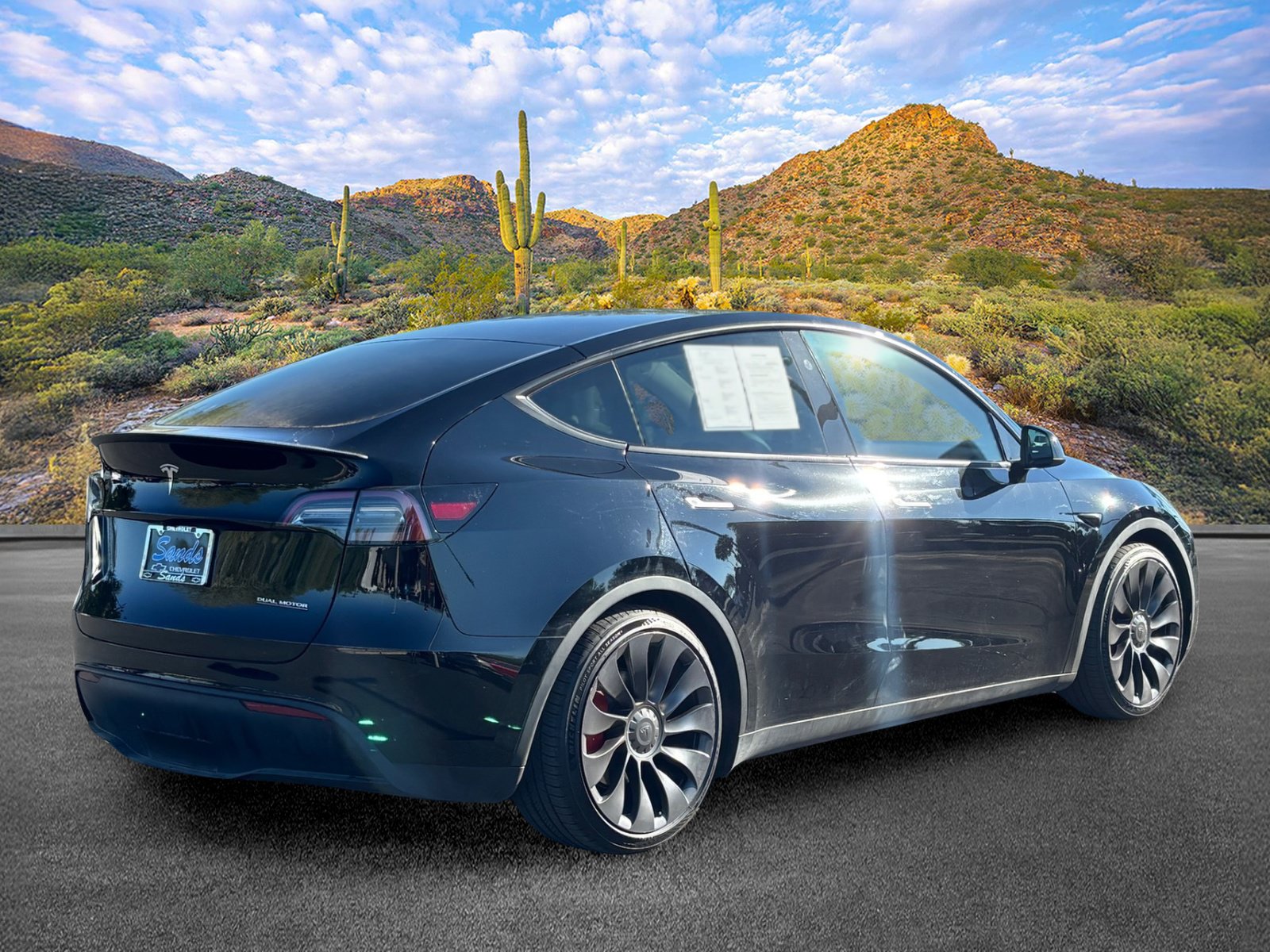Used 2023 Tesla Model Y Performance AWD/4WD image 4