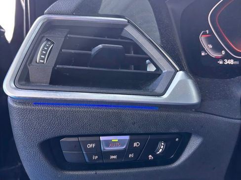Used 2022 BMW 330i Sedan w/ Convenience Package RWD image 18