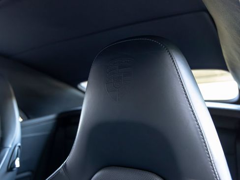 Used 2017 Porsche 911 Carrera 4S AWD/4WD image 27