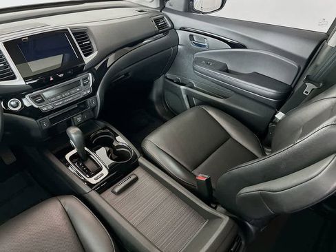 Used 2018 Honda Ridgeline RTL-E image 11