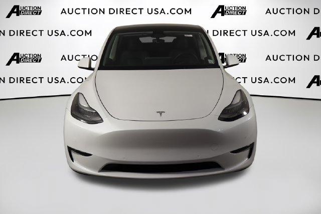 Used 2023 Tesla Model Y Performance AWD/4WD image 2