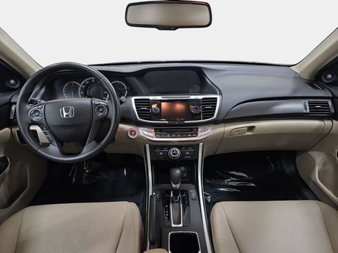Used 2015 Honda Accord EX-L image 10