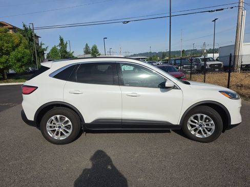 Used 2020 Ford Escape SE AWD/4WD image 5